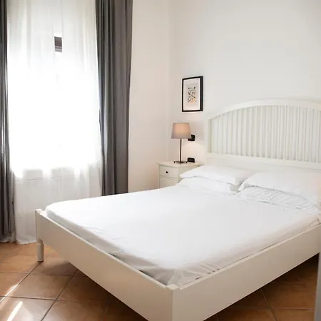 Dimora San Bartolomeo Βίλα *